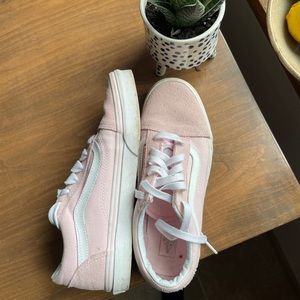 Suede pink old skool vans